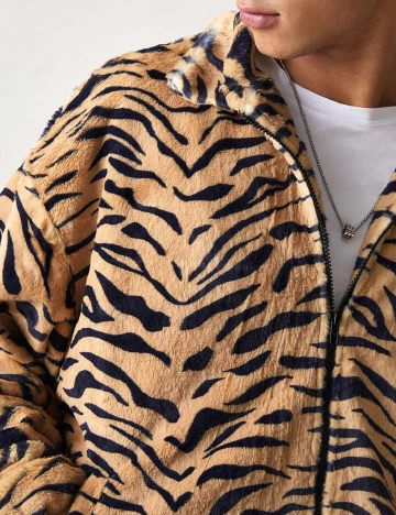 Jacheta SHEIN, animal print