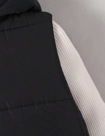 Vesta Shein Kids, negru