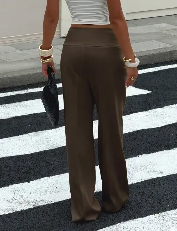 Pantaloni SHEIN, maro inchis
