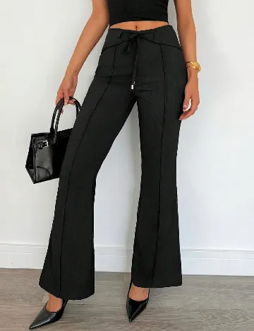 Pantaloni SHEIN, negru