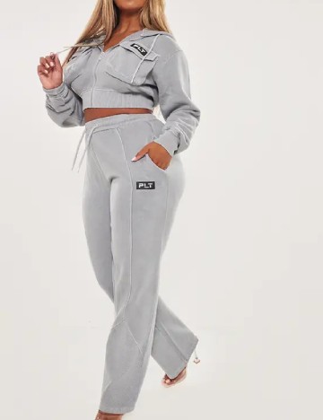 Pantaloni PrettyLittleThing, gri