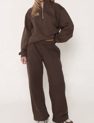 Pantaloni PrettyLittleThing, maro