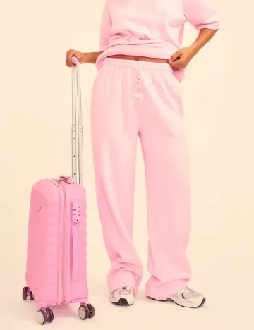Pantaloni PrettyLittleThing, roz