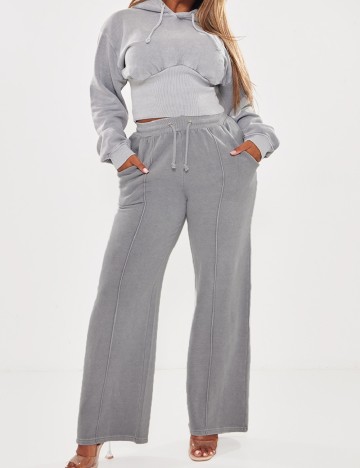 Pantaloni PrettyLittleThing, gr