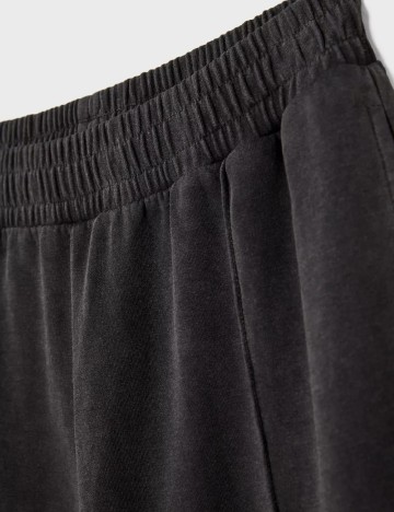 Pantaloni Stradivarius, negru