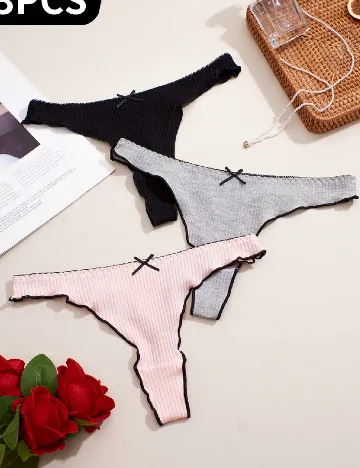 Set chiloti 3 bucati SHEIN, mix culori