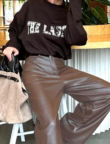 Pantaloni imitatie de piele SHEIN, maro