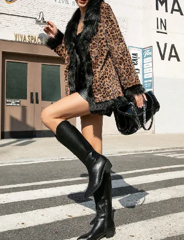 Jacheta Noless, animal print