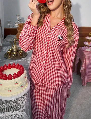 Pijama SHEIN, rosu