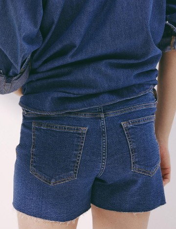 Pantaloni scurti H&M MAMA, albastru