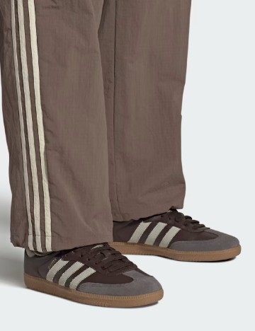 Adidasi Adidas, maro