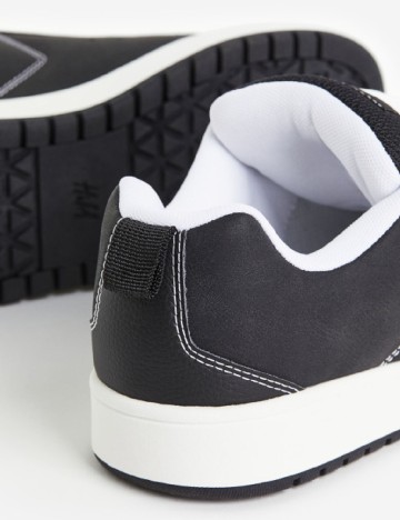Adidasi H&M, negru