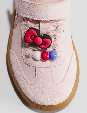 Adidasi H&M, roz