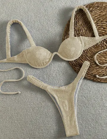 Costum de baie SHEIN, crem