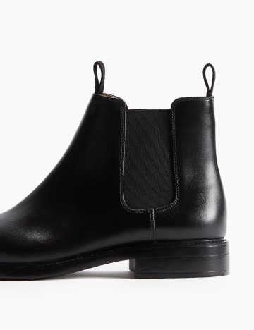 Ghete H&M, negru