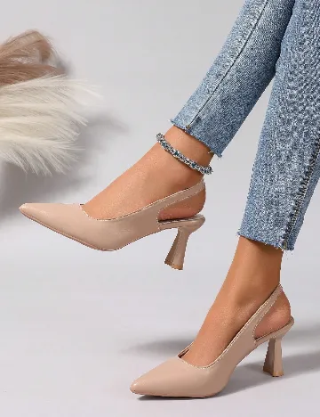 Pantofi SHEIN, crem