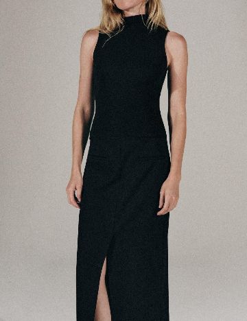 Maiou Zara, negru