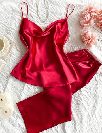 Pijama SHEIN, rosu
