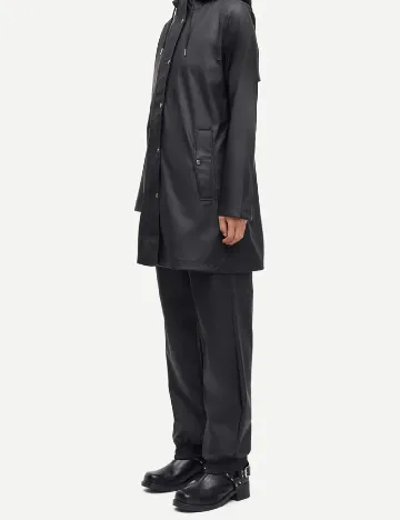 Pantaloni imitatie de piele Samsoe Samsoe, negru