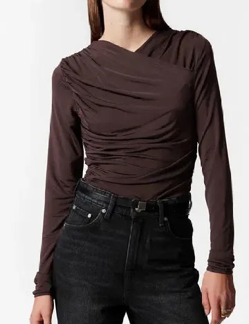 Bluza & other stories, maro