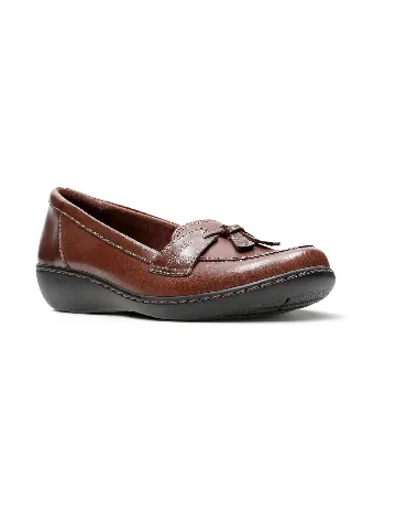 Mocasini Clarks, maro