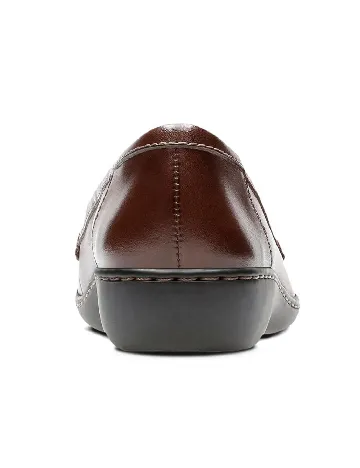Mocasini Clarks, maro