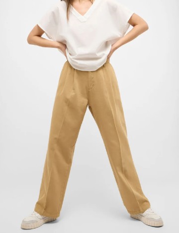 Pantaloni Mustang, maro