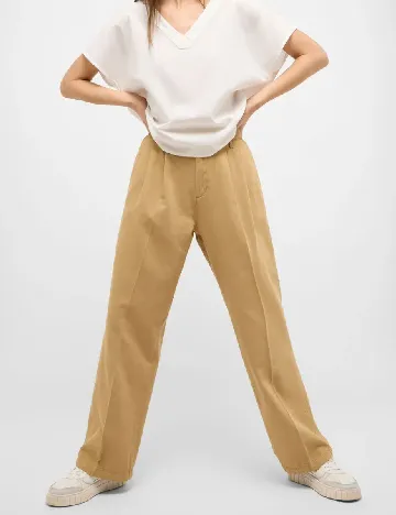 Pantaloni Mustang, maro