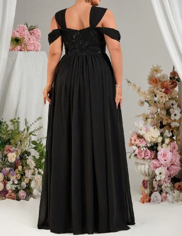Rochie lunga Everlyl Plus Size, negru