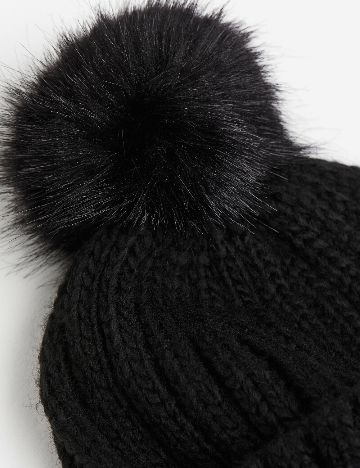 Caciula H&M, negru