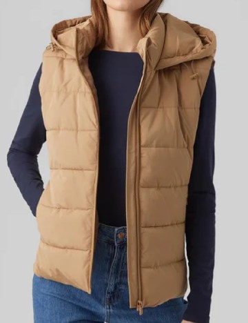Vesta Vero Moda, maro