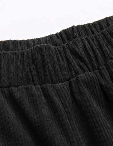 Pantaloni SHEIN, negru