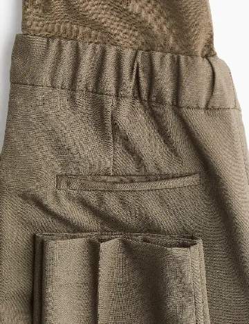 Pantaloni H&M MAMA, verde