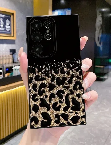 Husa iPhone 12 Pro SHEIN, animal print