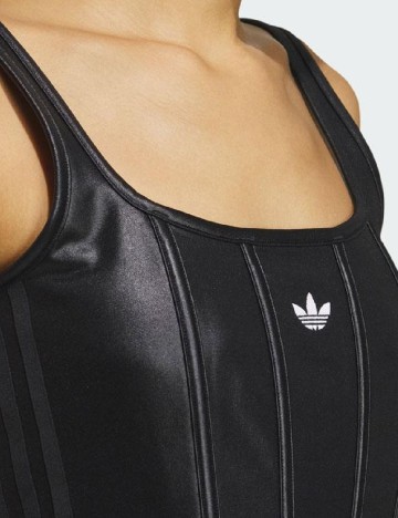 Top Adidas, negru