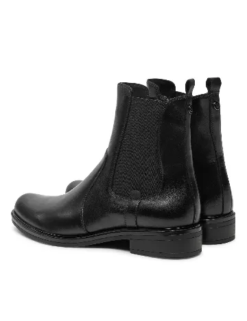 Ghete Caprice, negru