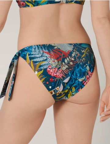 Chilot Triumph, floral Floral print