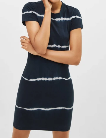 Rochie scurta Bershka, bleumarin