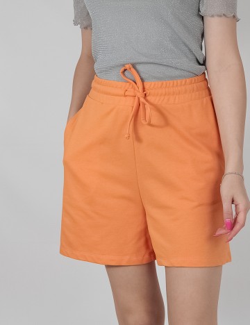 Pantaloni scurti Only, portocaliu