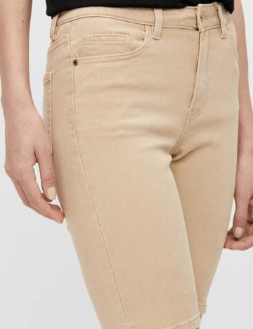 Pantaloni scurti Object, crem