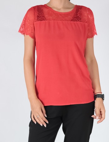 Tricou Vila, rosu
