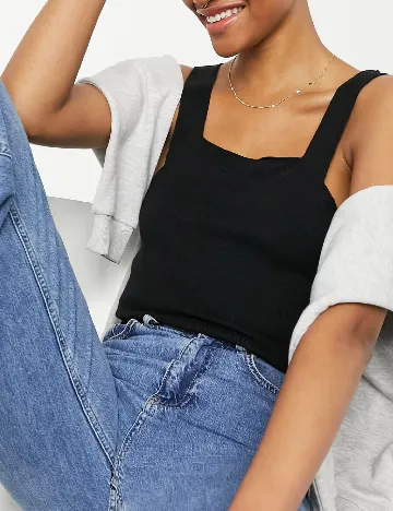 Top Y.A.S, negru
