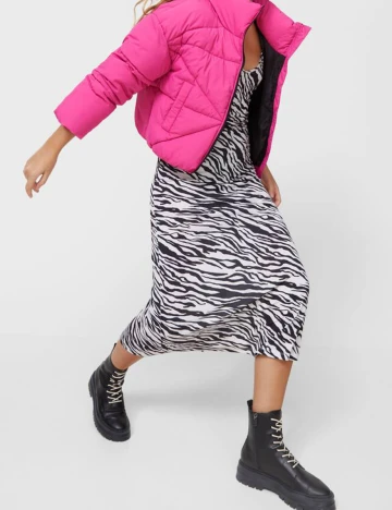 Rochie medie Stradivarius, animal print