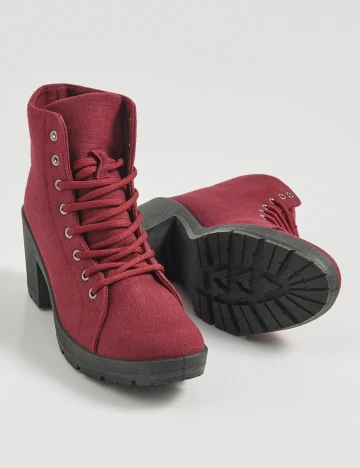 Botine Sinsay, grena