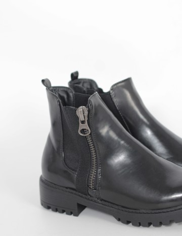Ghete House Brand, negru