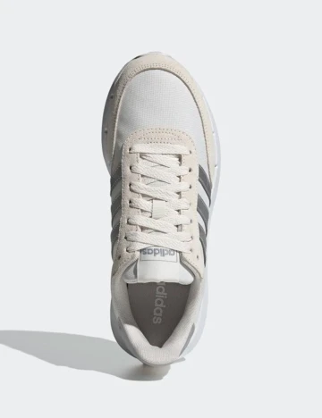 Adidasi Adidas, crem