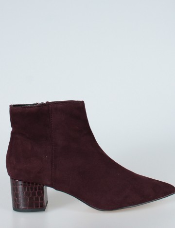 Botine Reserved, visiniu