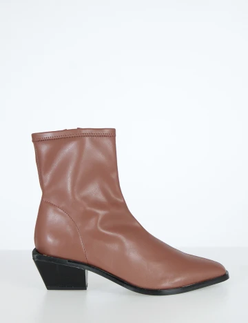 Botine Reserved, maro